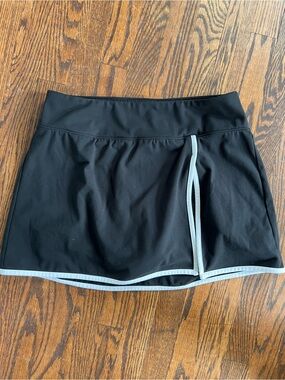 B&W Wild Fable Butter Bliss tennis skort